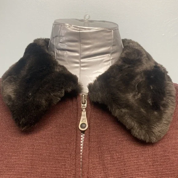 Fila jacket with faux fur - Picture 6 of 10